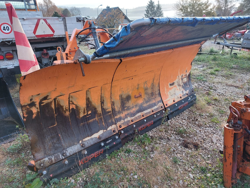 18c9a116-bbd2-4a89-b803-dd7d035faf72-Boschung  Montavon (2).jpg