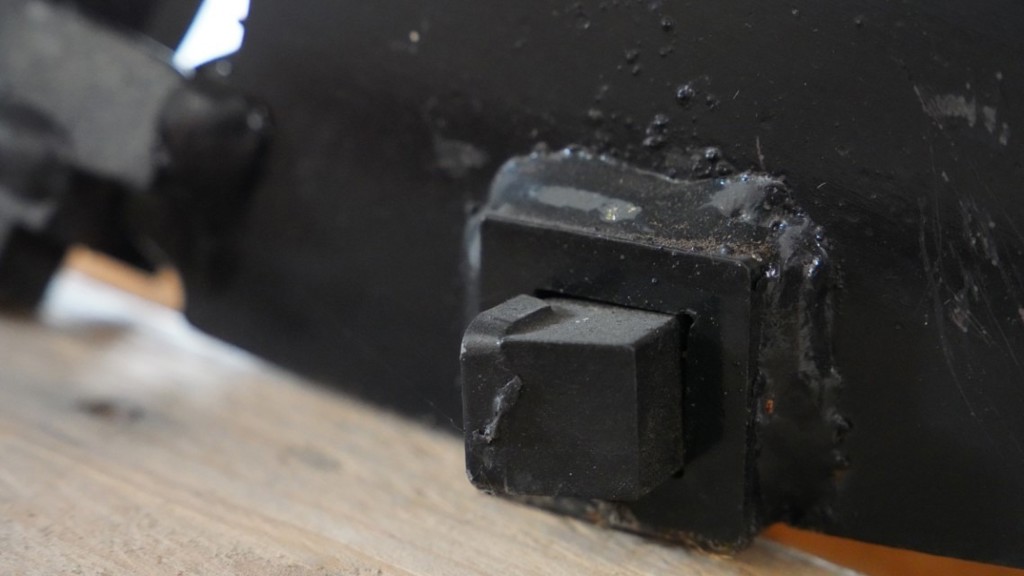 04ef12a0-3810-45ac-b87b-9b229b5c4a7e-Edge attachment.jpg