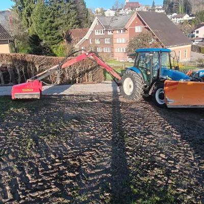 New Holland TD5050 Böschungsmulcher Schneepflug