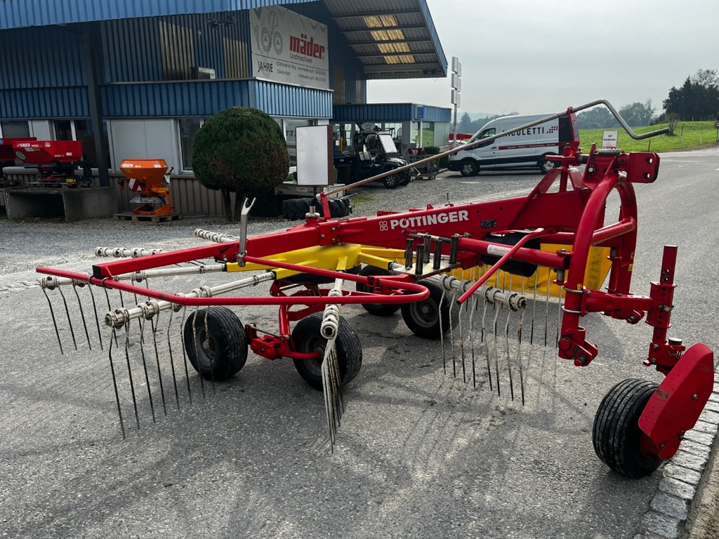 8ec77000-fa40-4671-8e3f-c062624e2bde-14781 Pöttinger Kreiselschwader Eurotop 380 N (3).jpg