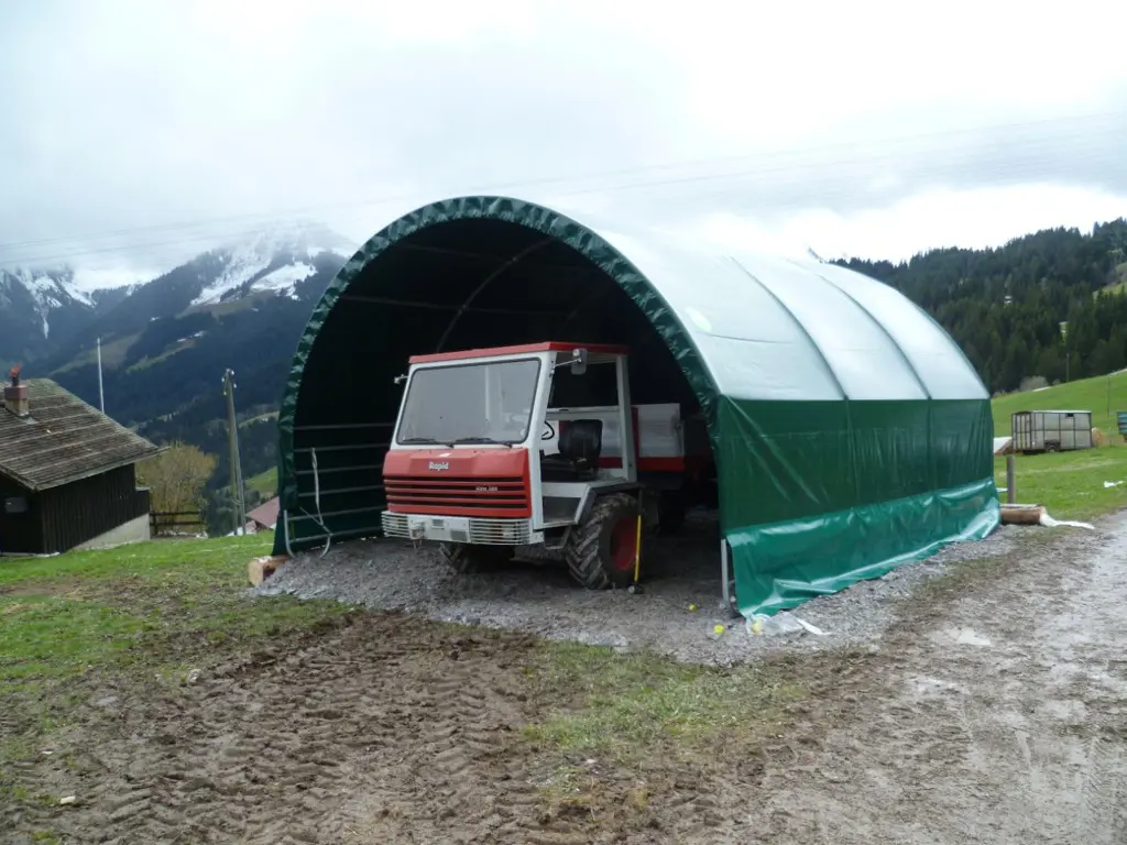 68811dbb-7be9-43b6-a1d1-1a9cac1f7925-Weideunterstand 6x6 m (22).jpg