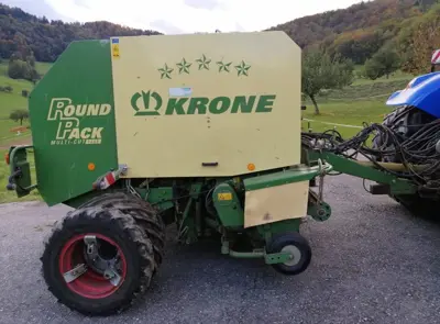 Rundballenpresse Krone 1250