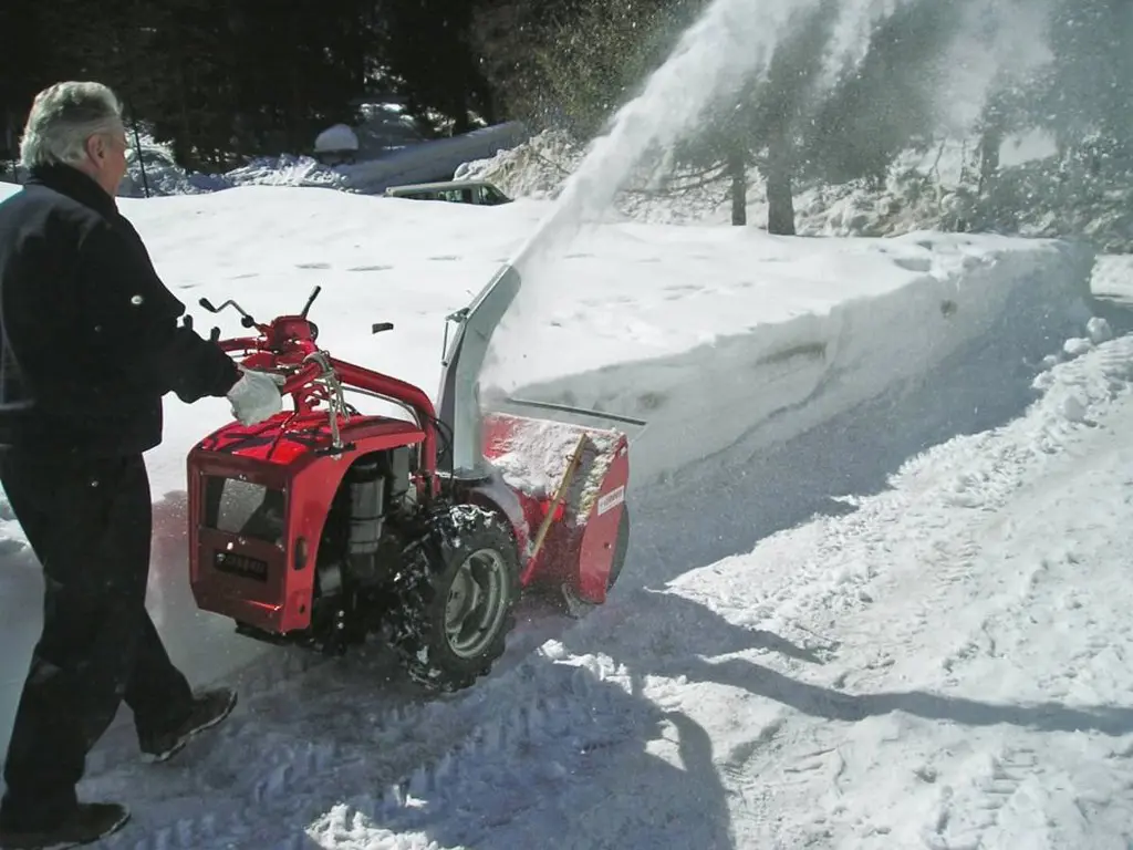 355ced21-2b8d-409f-a4dd-30079795334b-turbina_neve_snowblower_cerruti_mtc_0005.jpg