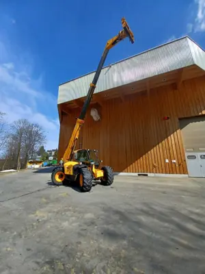 Teleskoplader JCB 535-95