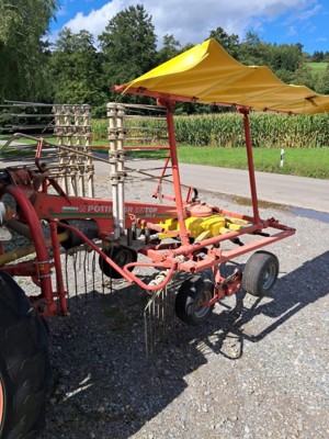 Kreiselschwader Pöttinger Eurotop 380 NZ