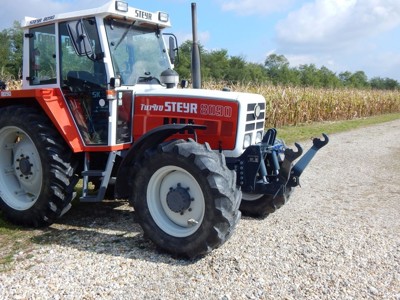 Fronthydraulik 2,5T Universell für alle Marken