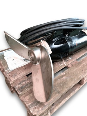 Tauchmotorrührwerk Grundfos / Brasseur immergé