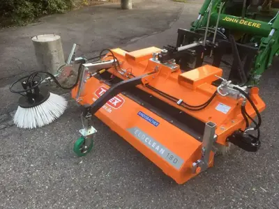 Kehrmaschine 150/180/230/Balayeuse 180/230