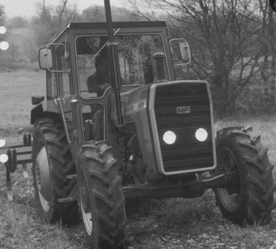 Suche Massey Ferguson Allrad der 200 Serie