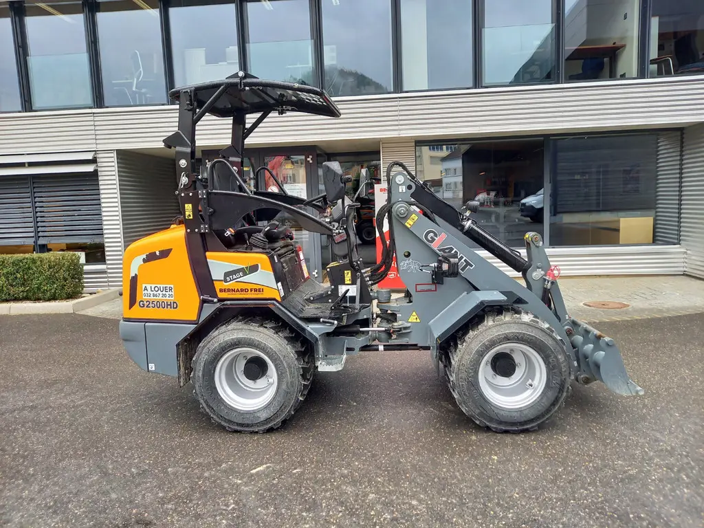 Giant G2500 HD / 2023