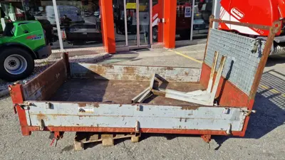 Dreiseitenkipper RAPID 2.40 x 1.45 x 0.30 m Occ.