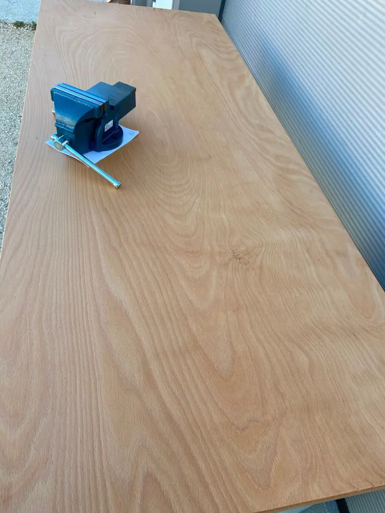 05c38407-7573-40b9-8ea9-9fbb3c6f31af-24_Lista_Thurmetall_Werkbank_05.jpg