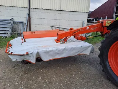 Kuhn FC243