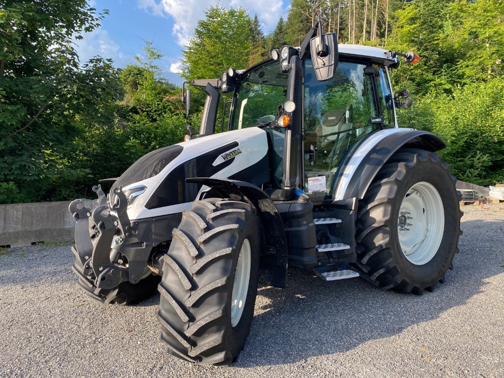 Valtra G 135 Active