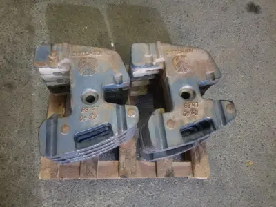 Diverse Frontgewichtsträger / Frontgewichtsplatten