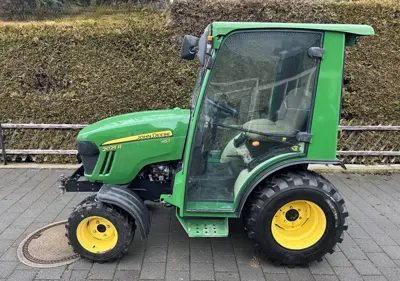 John Deere 2025R