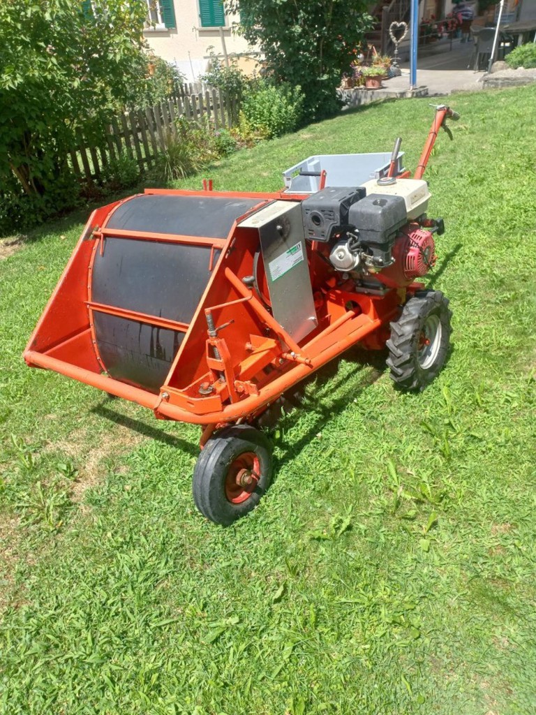 f385d5aa-0ba3-4266-a96c-414c089c011d-Obstauflesemaschine 1.jpg