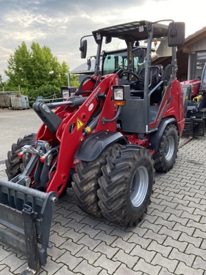 Weidemann 1390