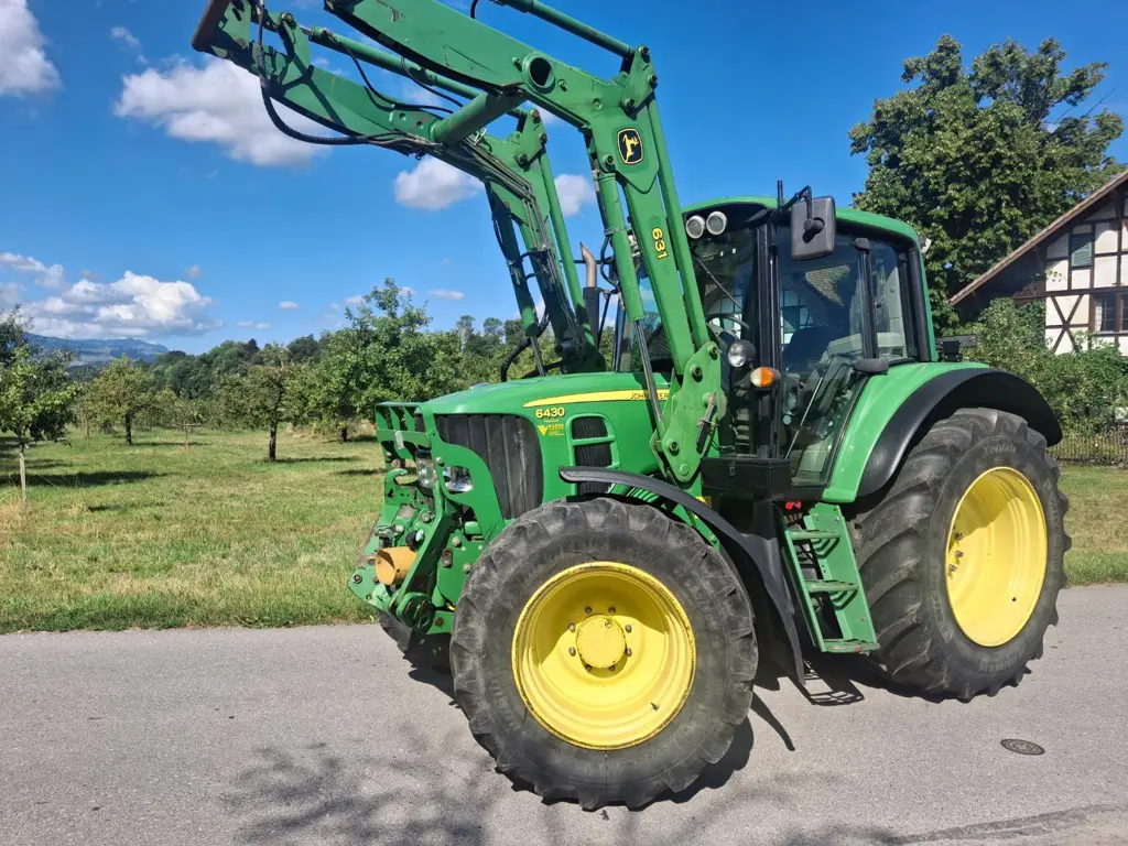 John Deere 6430 Premium, mit Frontlader Jg. 2010