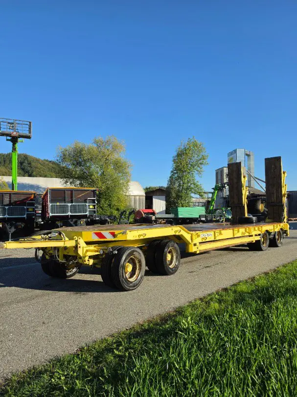 Tieflader Müller Mitteltal T40 4-Achs