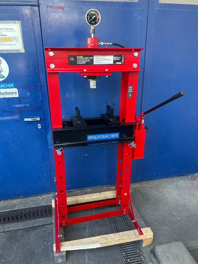 Aktion Werkstattpresse 30 to