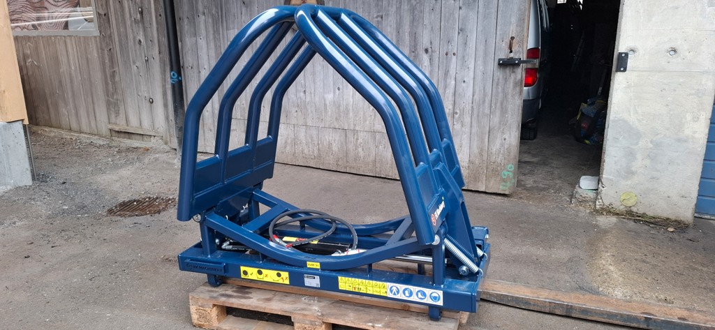 43e502fa-d670-42bf-81ff-b798176d75da-Zange2 20250315_134236.png