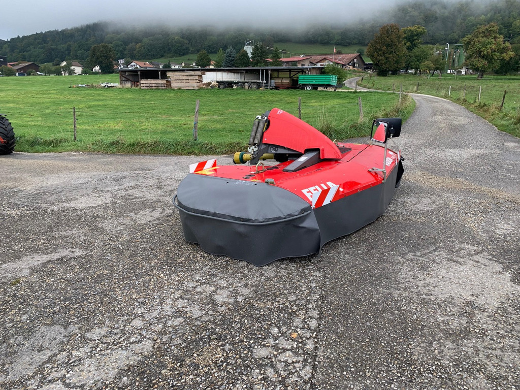 f17e6bec-6d25-4dfb-9441-cf1e3362e3c9-Fella 3140 Ducommun (1).jpg