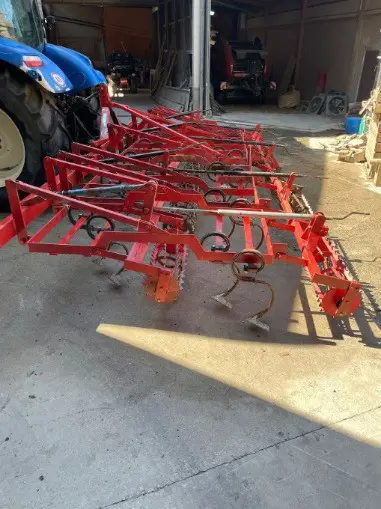 5eed8260-fb29-4108-b813-da1bbf5b7fed-VIBRO 1.jpg