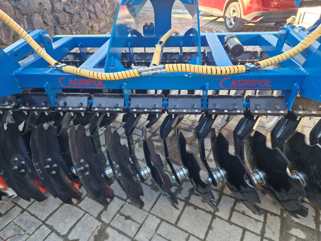 e6200e7d-8fca-40dd-8577-fcca47cce7fa-