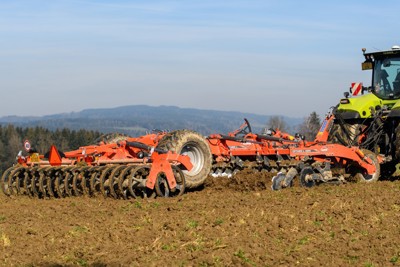 Scheibenegge / Déchaumeur KUHN OPTIMER L 4000