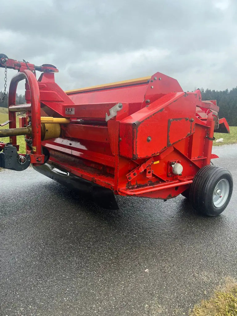 99b2b63b-daf0-4372-b83f-99e2c4441892-WhatsApp Image 2026-02-19 at 15.jpg