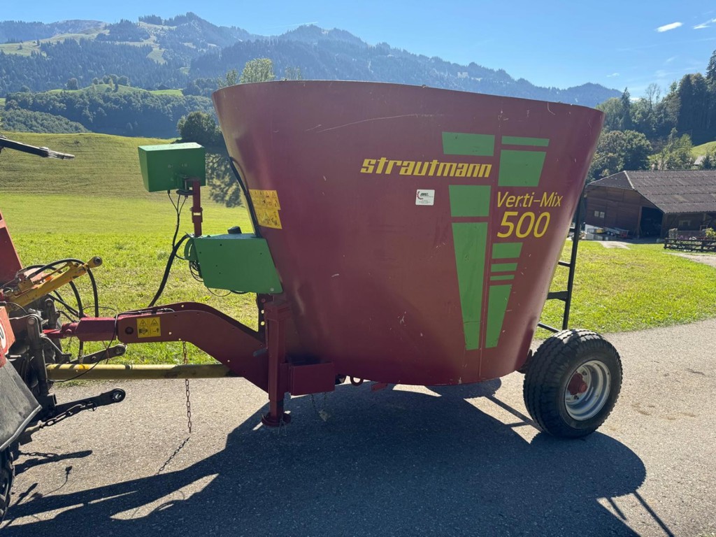 3781d296-e335-499f-b861-dec21e789b32-PHOTO-2025-12-18-12-26-10 1.jpg