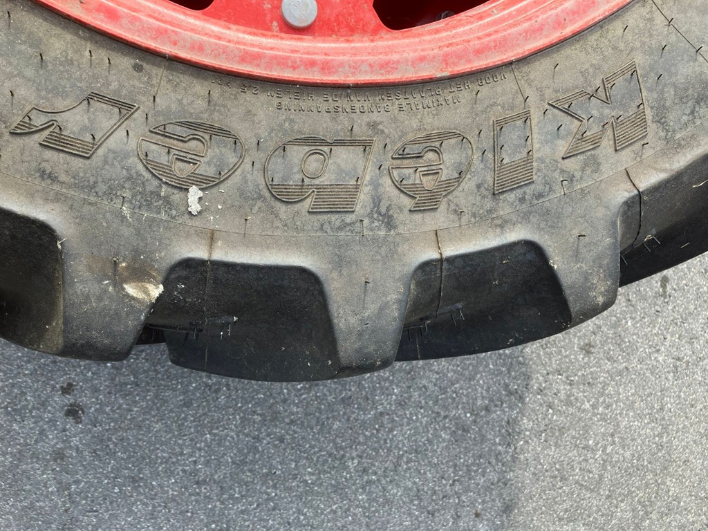 aa7e73ec-1dd7-46f7-b5f3-0095b38c671d-Roue 211 P-3.png