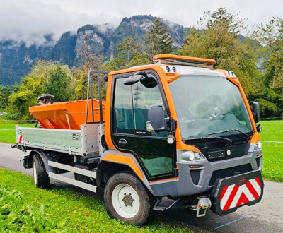 LINDNER Unitrac 112 Kommunal