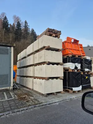 25stk. Betonblöcke 1200x600x600mm ganzer LKW