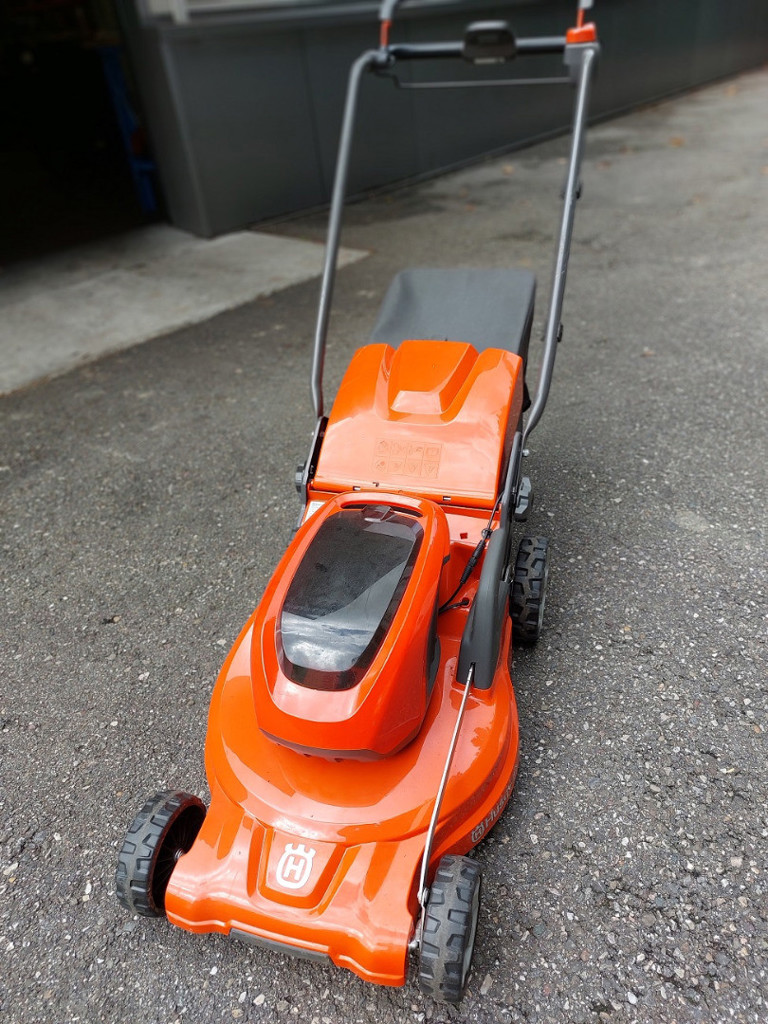 898921d1-8483-4034-82a4-1fd919582e0a-Husqvarna Schulz (2).jpg