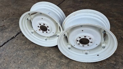 Fiat  / New Holland Felge 14x30 2 Stk.