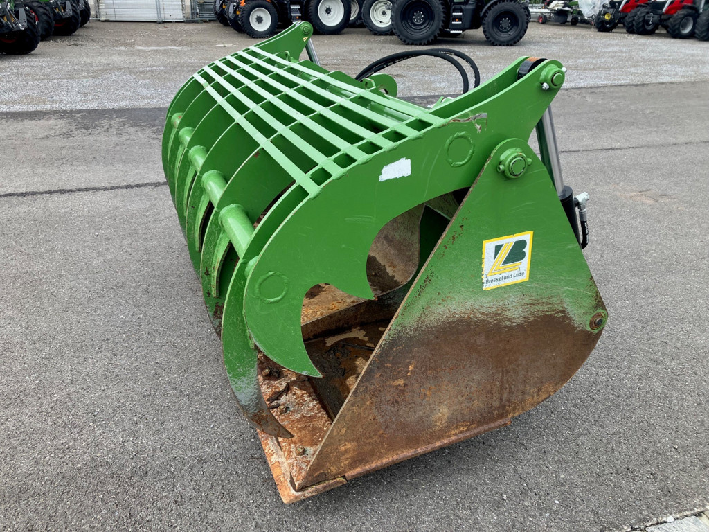 5f67bacf-7187-4ed2-a5ef-aaa0d191dbcd-Greifschaufel 2.jpg