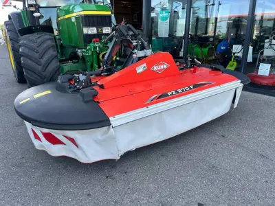 Faucheuse frontale Kuhn PZ 270F