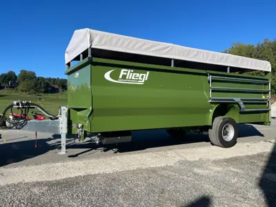 Fliegl, Anhänger Viehtransporter TTW 100
