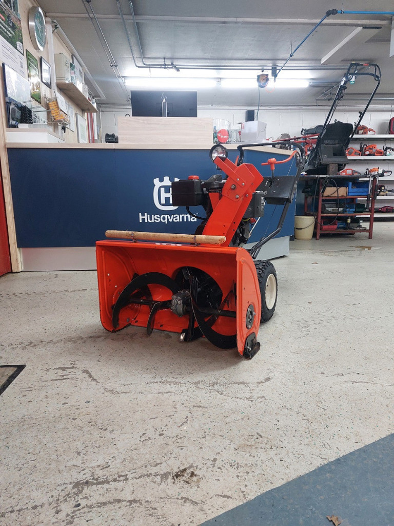 ff12a092-caa9-48be-9271-1b8ecbb027d5-Ariens ST 724 Inconnu (7).jpg