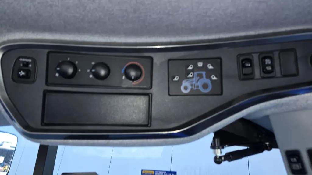 dfdc3dca-d0ce-4cb1-91e6-fb03ac33d83b-WhatsApp Bild 2025-03-18 um 14.png