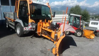 Lindner Unitrac 102
