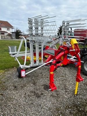 Kreiselschwader Pöttinger TOP 382