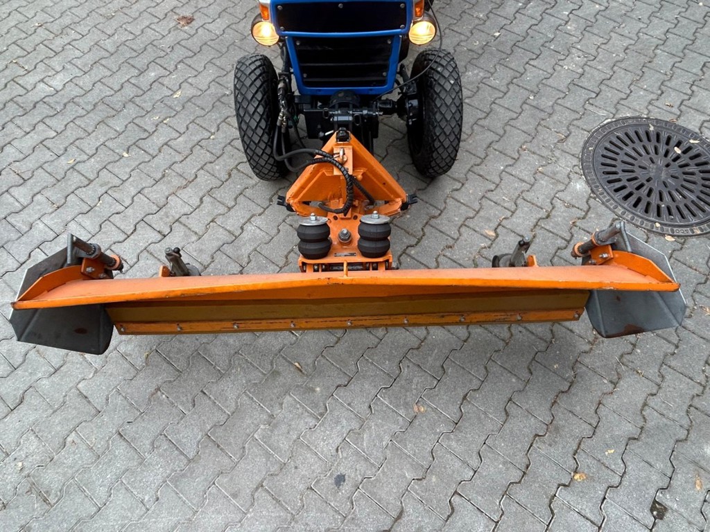 df0eec65-809e-4979-bfab-d4c3b56f51f0-WhatsApp Image 2025-10-03 at 08.jpg