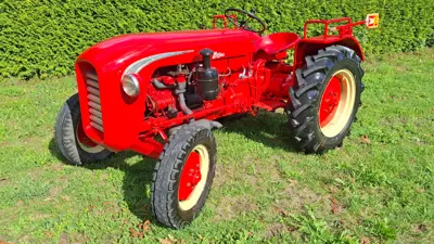 Traktor Bucher B 1500