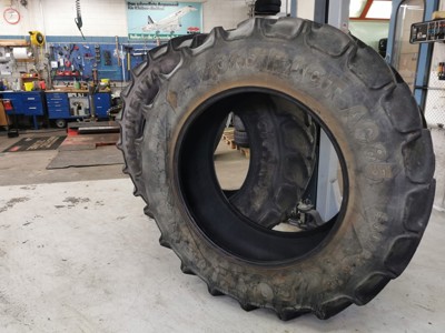 Reifen Continental Con. AC85 460/85 R38 149 A8/146B