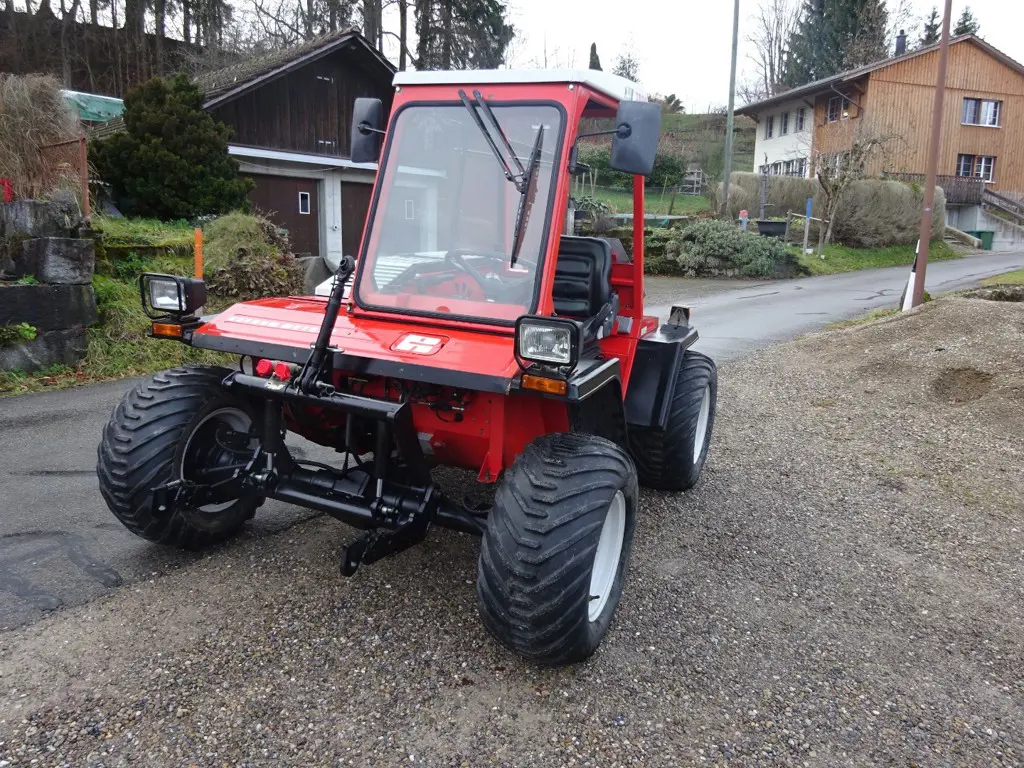 Metrac Reform 3004 mit Kubota Motor Hydr.Gerätentlastung