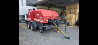 Vicon RF 135 Rundballenpress Kombination