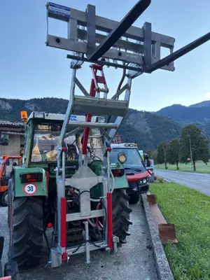 Fliegl Front- und Hecklader »Variant«